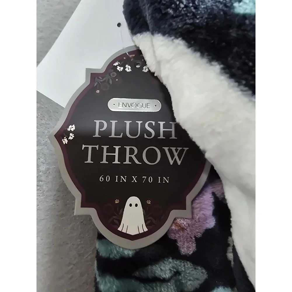 EnVogue Ghost Floral Plush Throw Blanket 60x70 Halloween NWT Cozy
